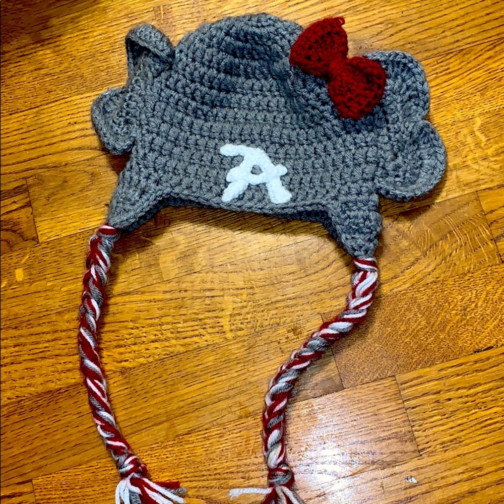Hand made crochet Alabama Crimson Tide hat
